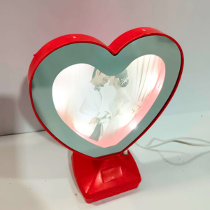 Red Heart Magic Mirror (18cm) – Perfect Valentine's, Couple & Birthday Gift